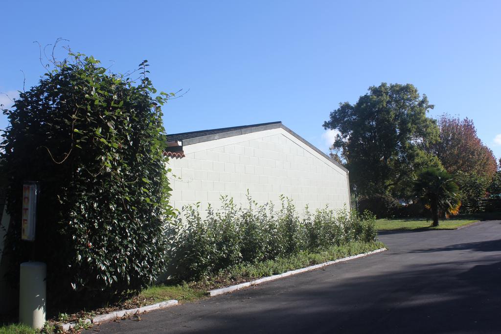 Katikati Motel Екстериор снимка