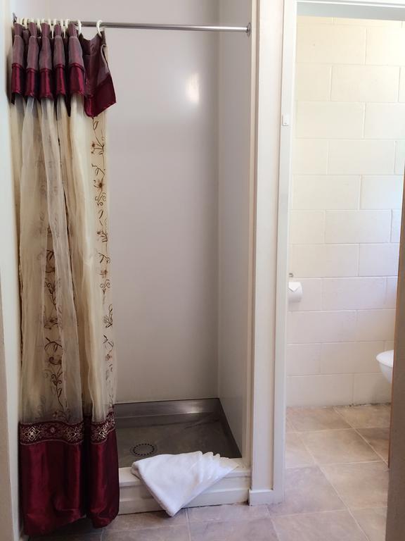 Katikati Motel Екстериор снимка
